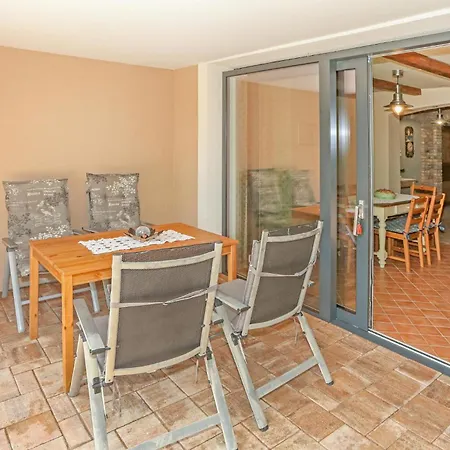 Apartamento 1 Bedroom Gorgeous In