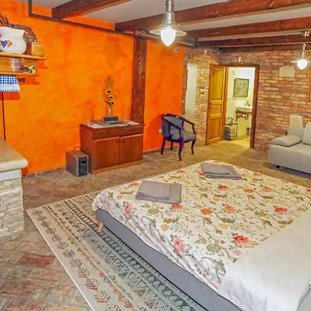 1 Bedroom Gorgeous In Sečovlje